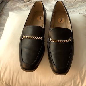 Black women loafer